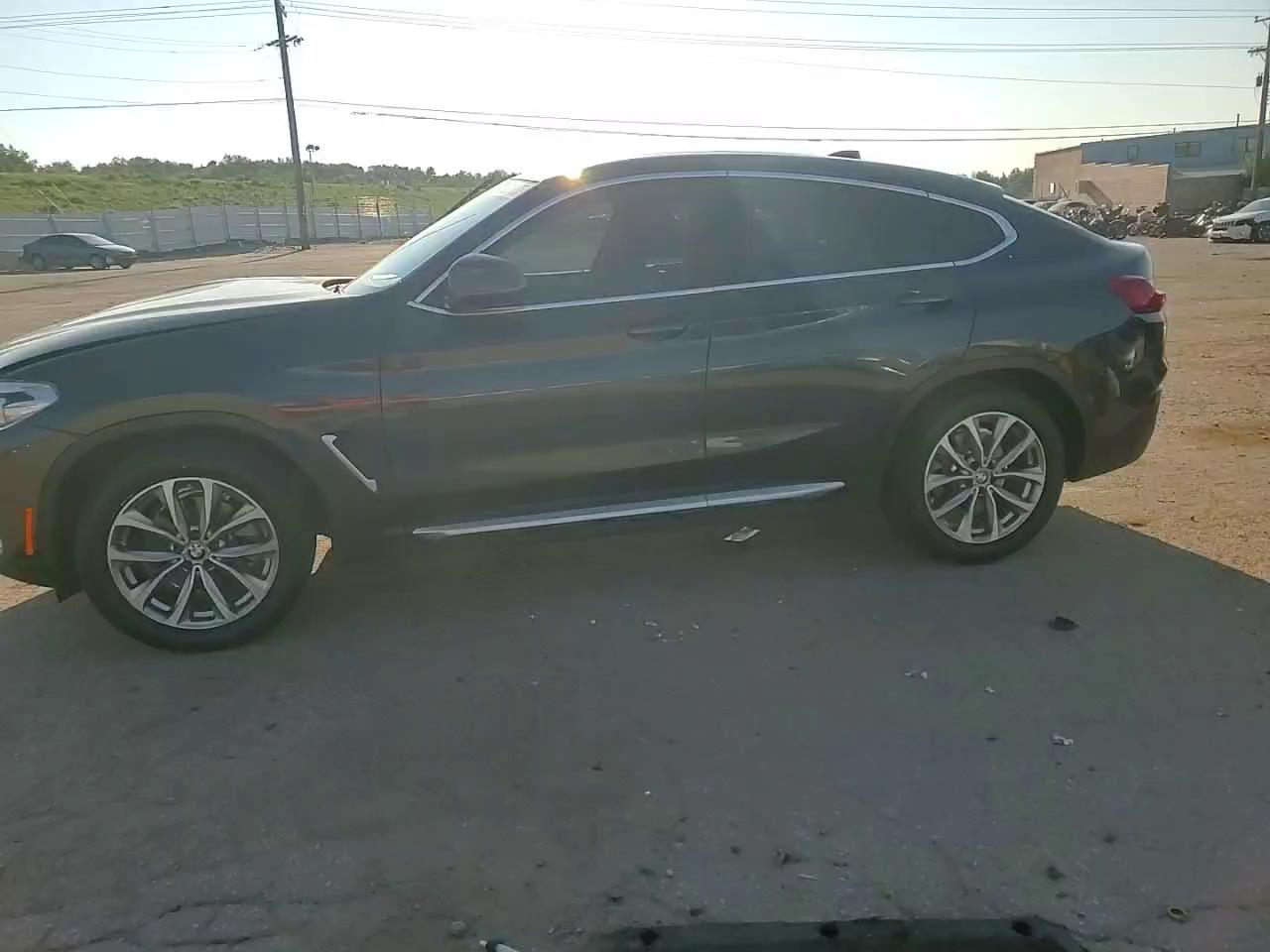 Фото: 5UXUJ3C51KLG51910