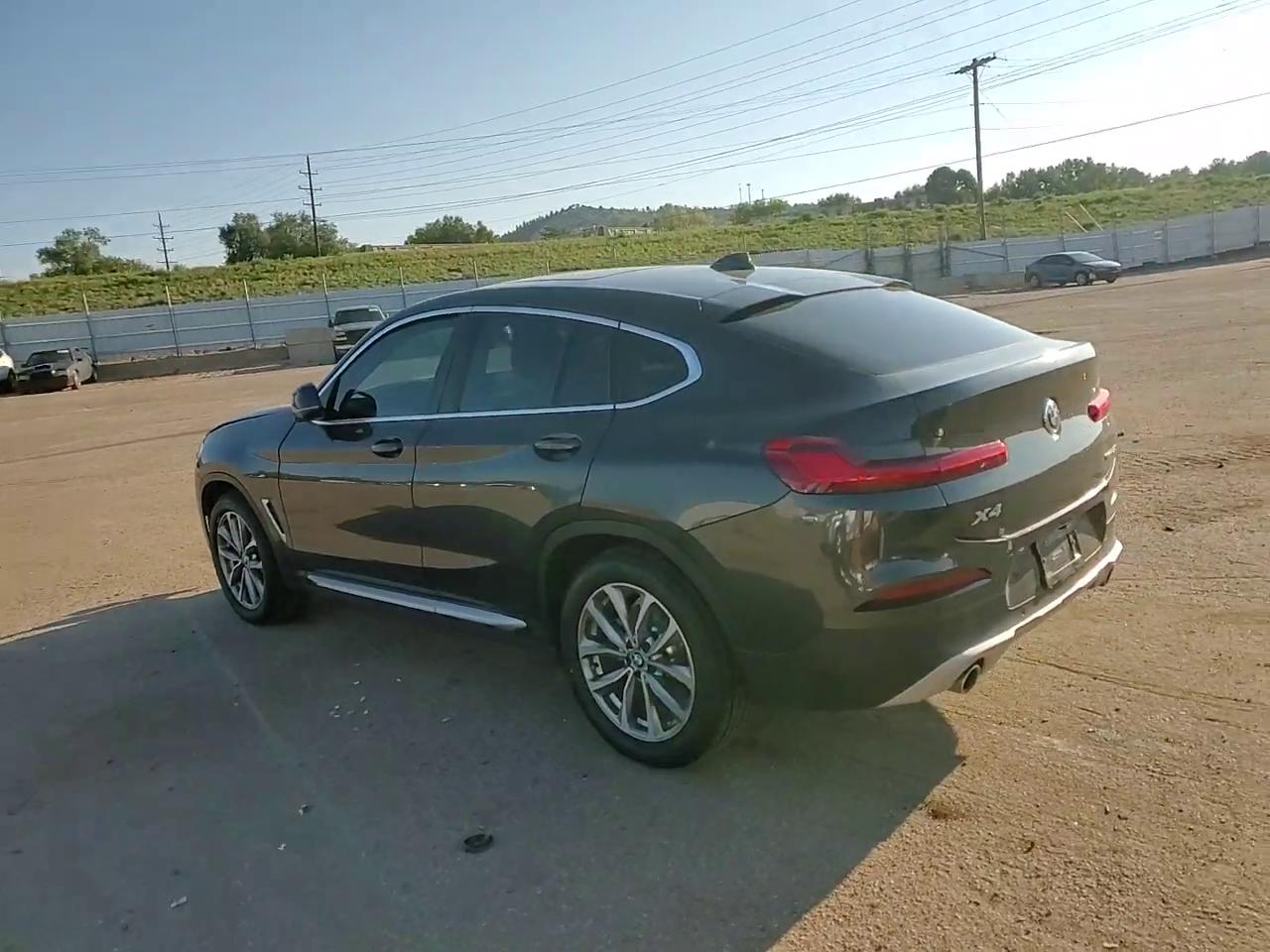 Фото: 5UXUJ3C51KLG51910