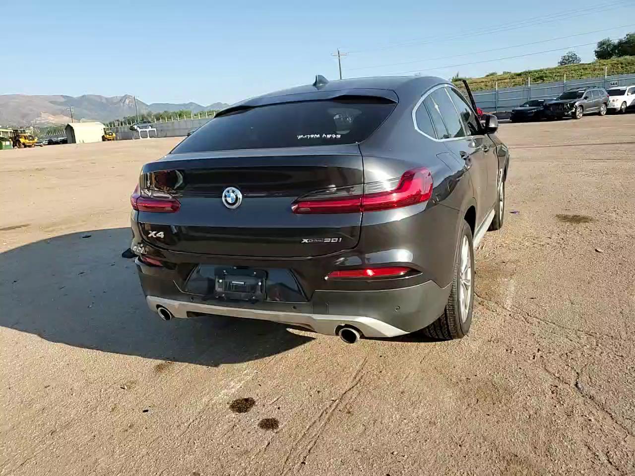 Фото: 5UXUJ3C51KLG51910