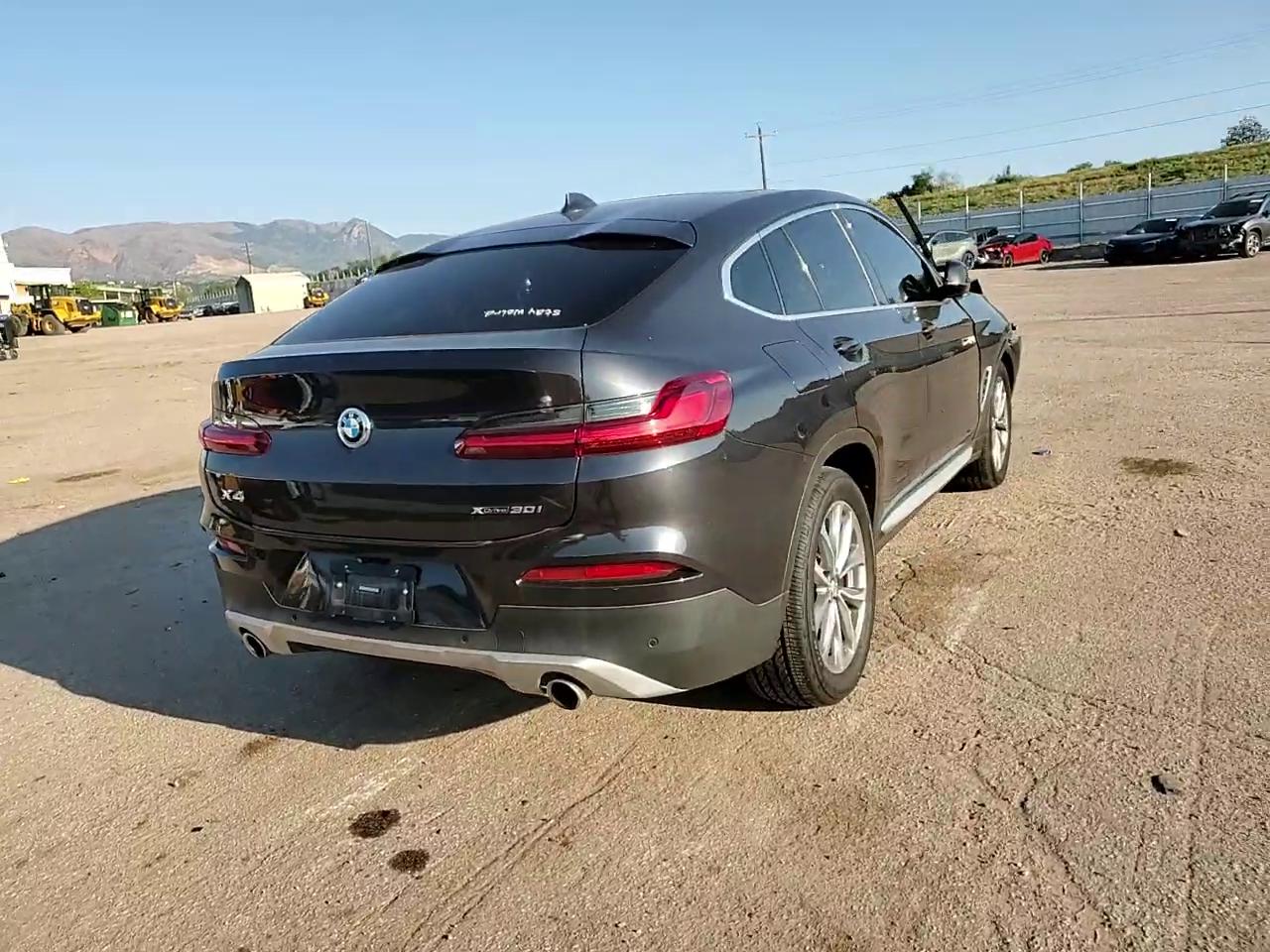 Фото: 5UXUJ3C51KLG51910