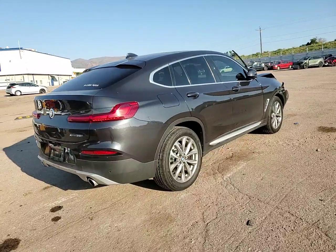 Фото: 5UXUJ3C51KLG51910