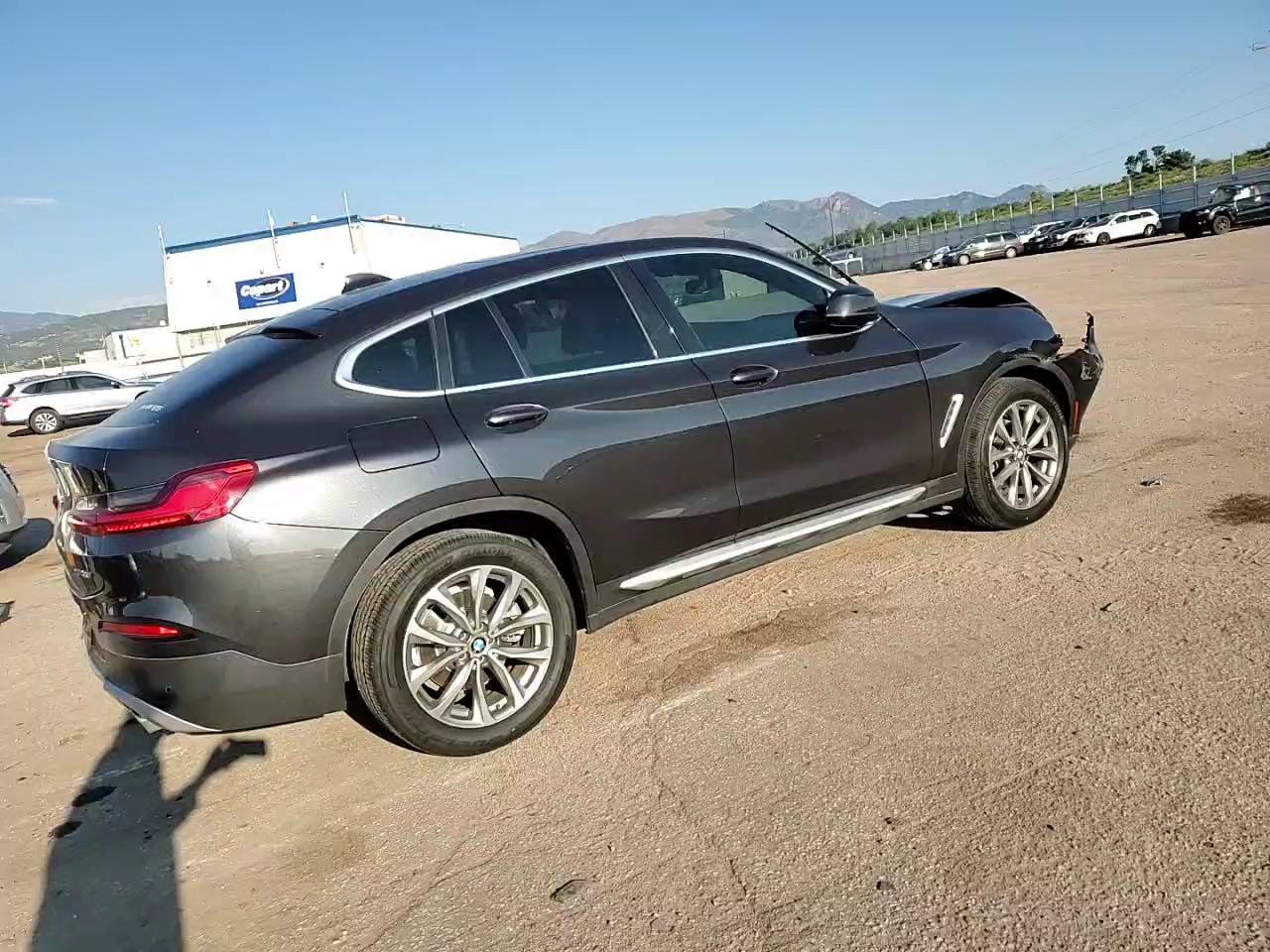 Фото: 5UXUJ3C51KLG51910