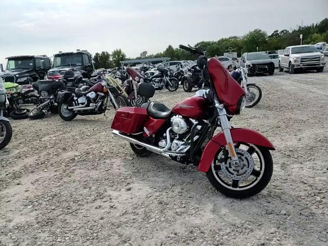 2013 Harley-Davidson Flhx Street Glide VIN: 1HD1KBM15DB645412 Lot: 72021955