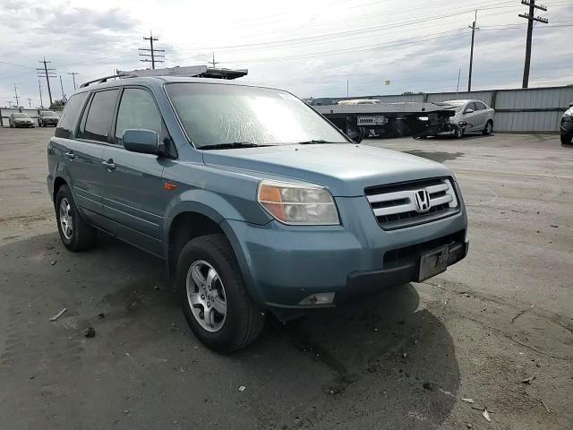 2008 Honda Pilot Exl VIN: 5FNYF185X8B004755 Lot: 84595415