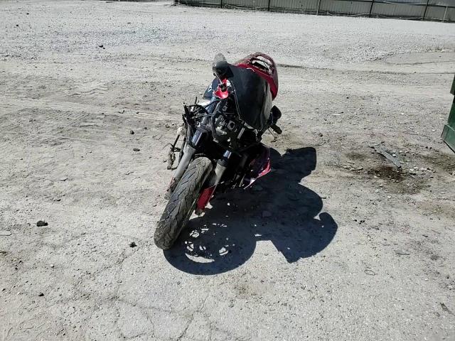 2002 Suzuki Gsx-R600 VIN: JS1GN7BAX22107511 Lot: 71104015