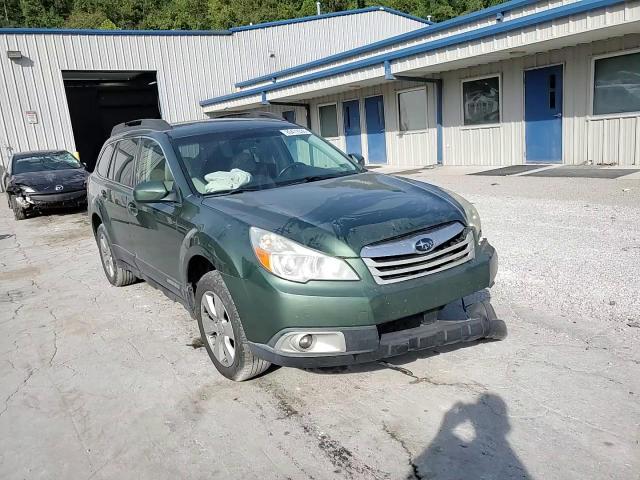 2010 Subaru Outback 2.5I Premium VIN: 4S4BRBGC8A3348084 Lot: 80472335