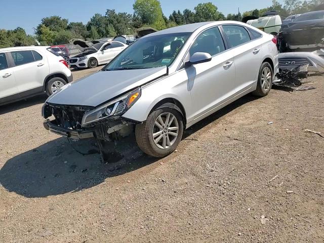 2017 Hyundai Sonata Se VIN: 5NPE24AF7HH443769 Lot: 80664195