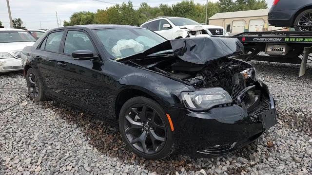 2023 Chrysler 300 S VIN: 2C3CCABG8PH596103 Lot: 71770925