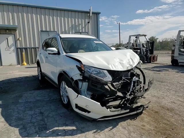 2017 Nissan Rogue S VIN: KNMAT2MV2HP564605 Lot: 80353015