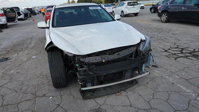 2015 Infiniti Q50 Base VIN: JN1BV7AR1FM418989 Lot: 84828905