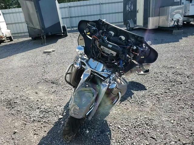 2004 Harley-Davidson Flhtcui VIN: 1HD1FCW144Y631165 Lot: 81859475