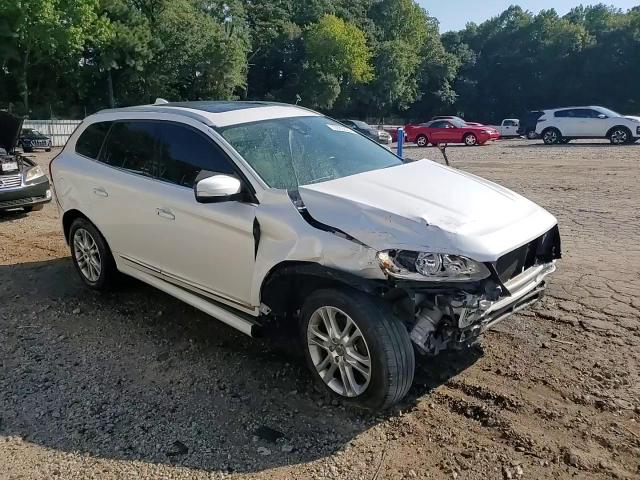 2015 Volvo Xc60 T5 Premier+ VIN: YV440MDC1F2589874 Lot: 70939825