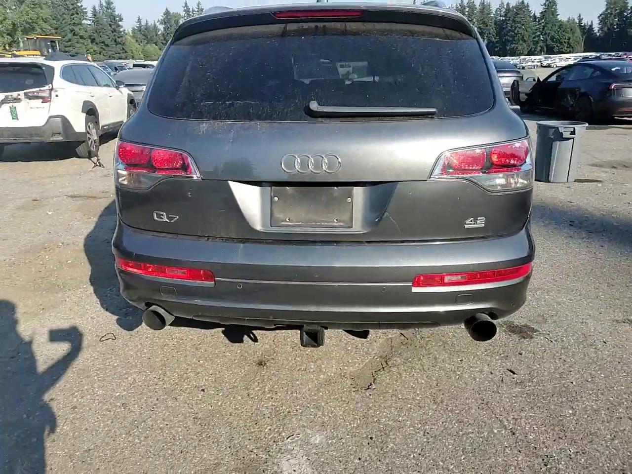 Фото: WA1CV74L99D012546