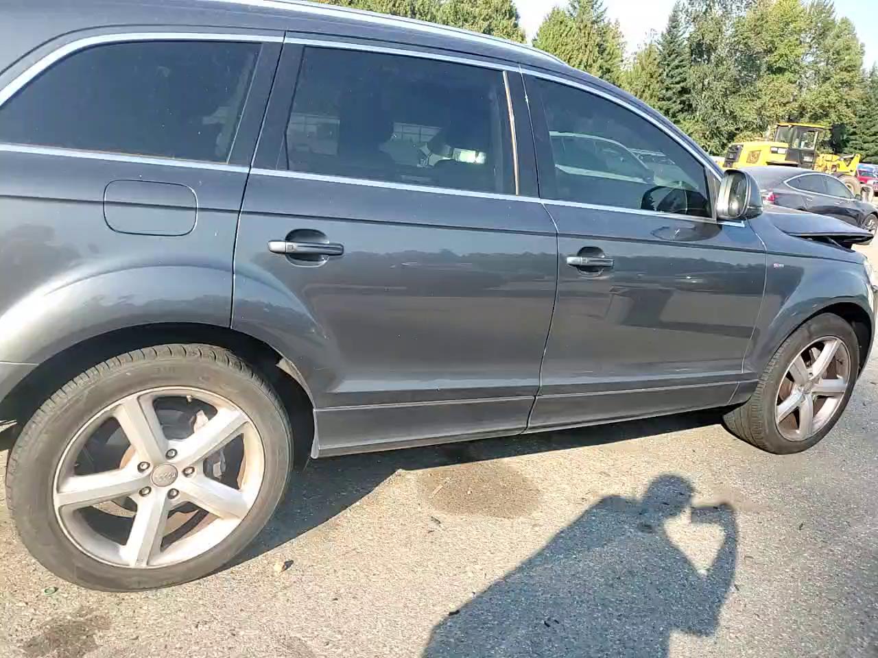 Фото: WA1CV74L99D012546