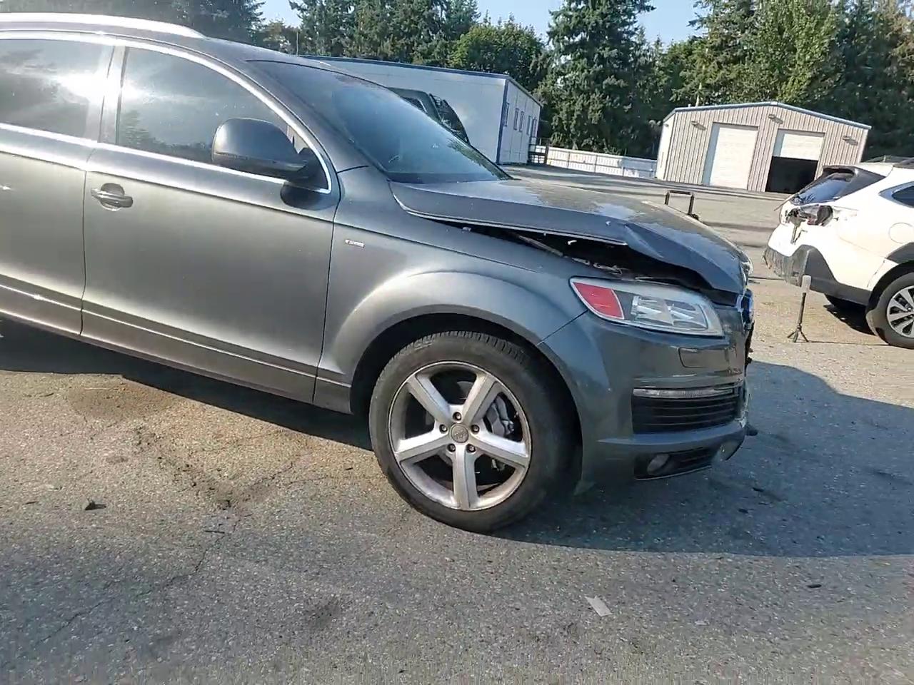 Фото: WA1CV74L99D012546