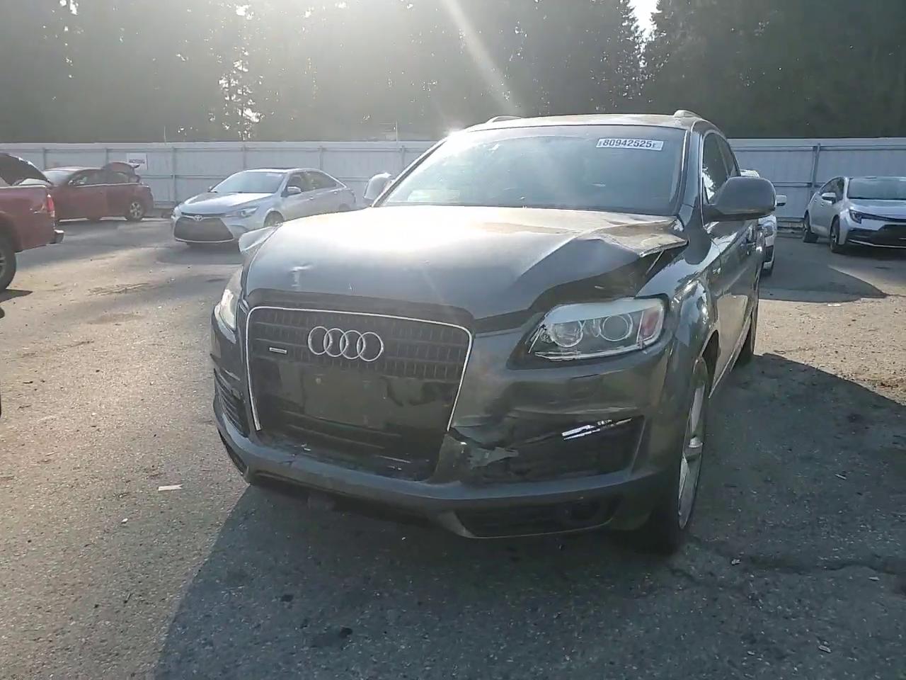 Фото: WA1CV74L99D012546