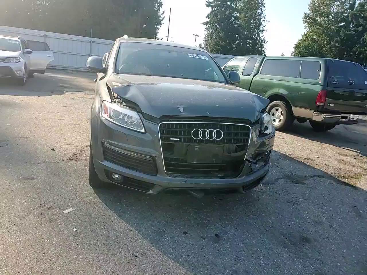 Фото: WA1CV74L99D012546