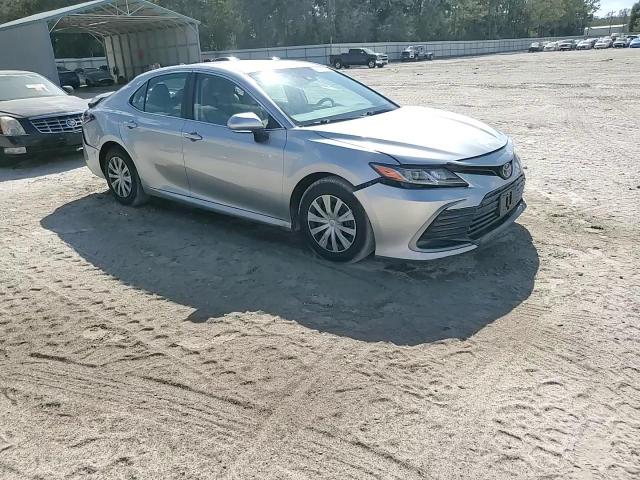 2022 Toyota Camry Le VIN: 4T1C31AKXNU570867 Lot: 81447885