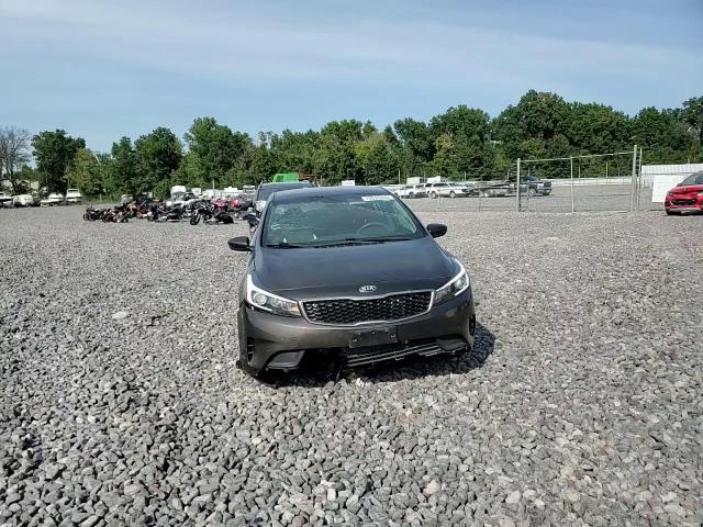 2017 Kia Forte Lx VIN: 3KPFK4A72HE142537 Lot: 72063455
