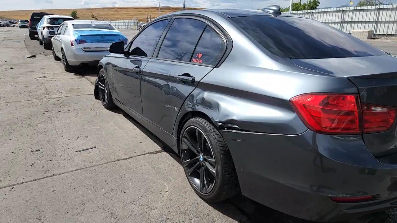 Фото: WBA3B3G50FNT18655