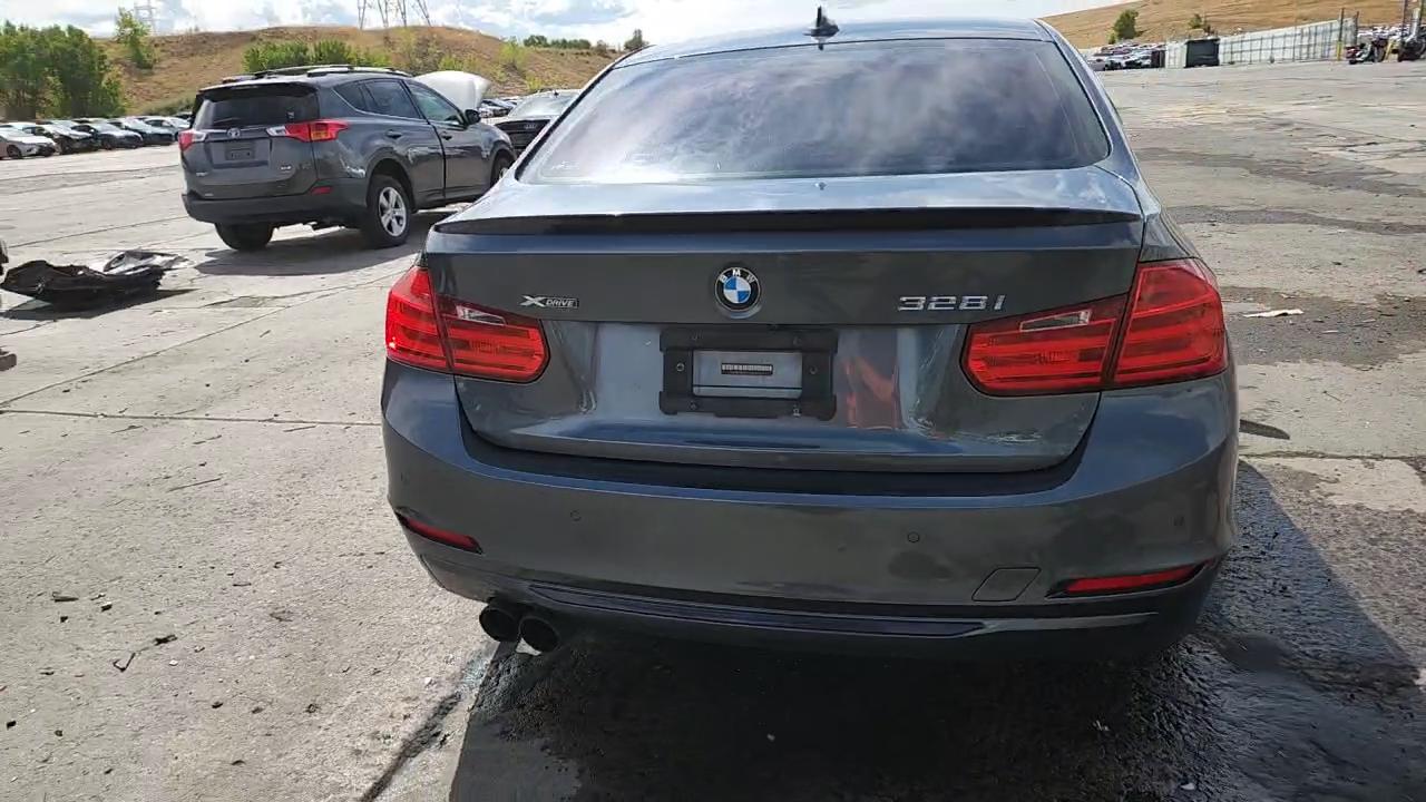 Фото: WBA3B3G50FNT18655