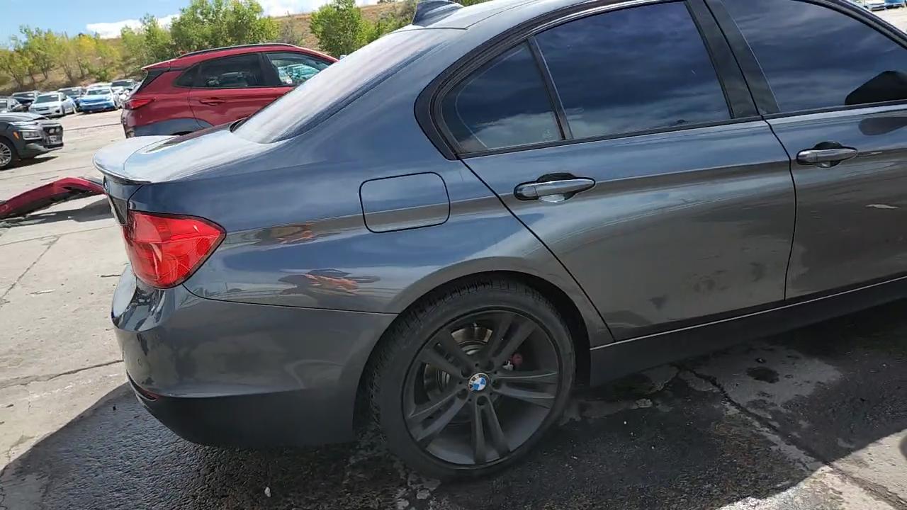 Фото: WBA3B3G50FNT18655