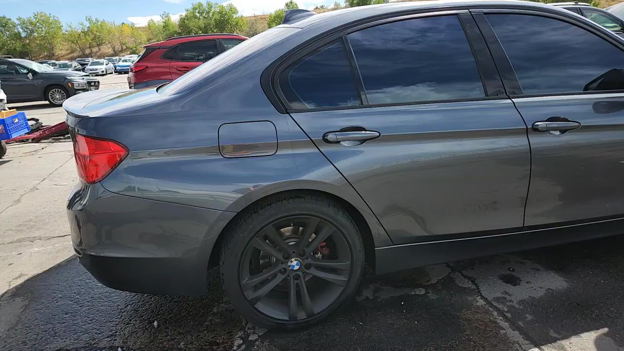 Фото: WBA3B3G50FNT18655