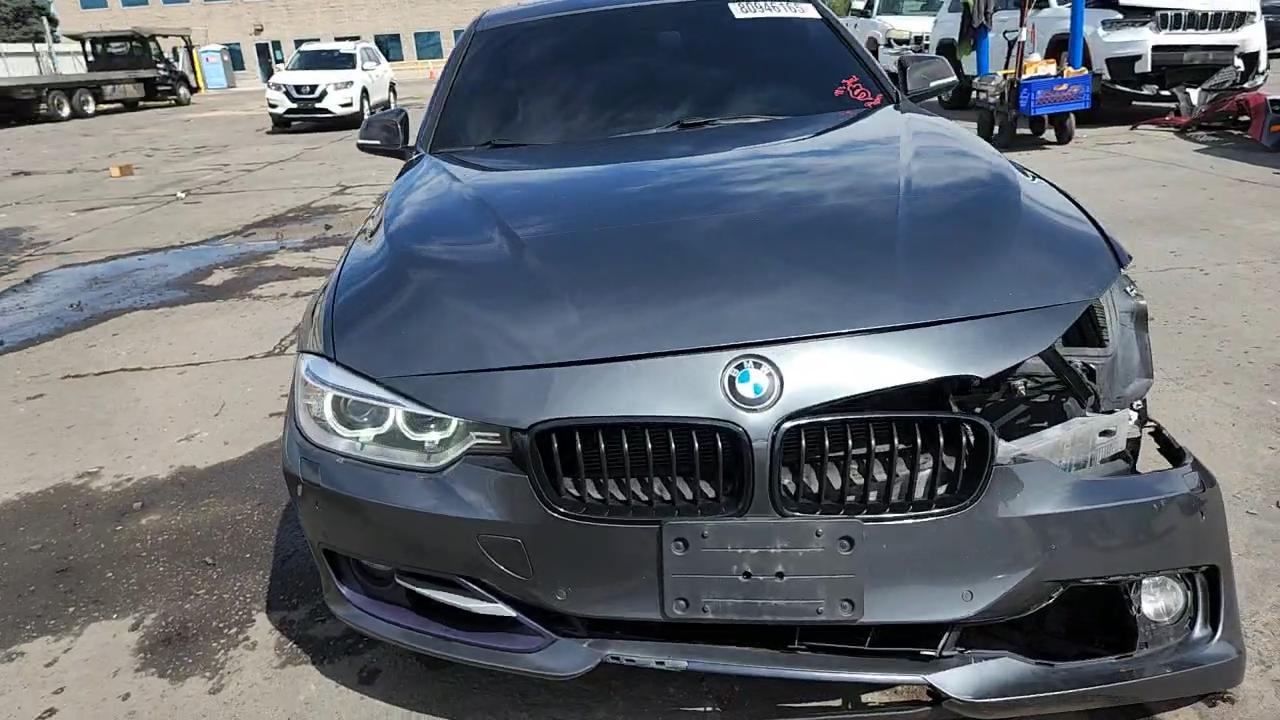 Фото: WBA3B3G50FNT18655