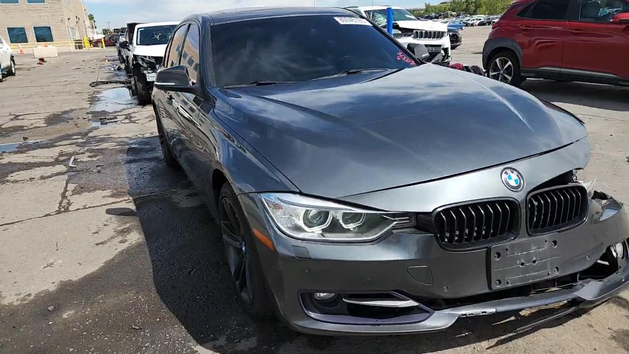 Фото: WBA3B3G50FNT18655