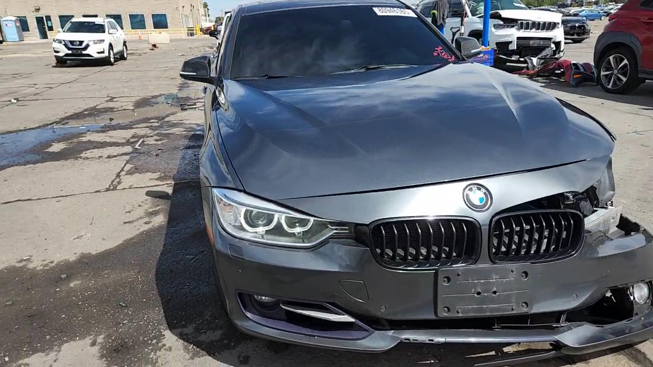 Фото: WBA3B3G50FNT18655