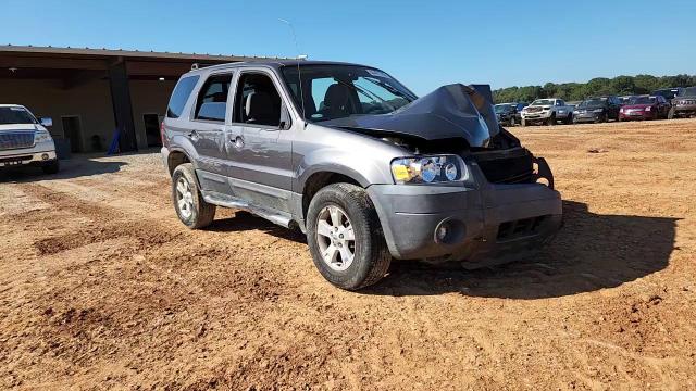 2005 Ford Escape Xlt VIN: 1FMYU031X5KA32263 Lot: 84467765