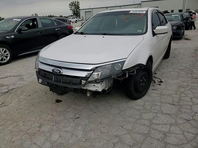 2011 Ford Fusion Se VIN: 3FAHP0HG6BR160750 Lot: 70587955