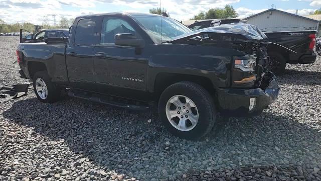 2017 Chevrolet Silverado K1500 Lt VIN: 1GCVKREC2HZ338997 Lot: 84247745