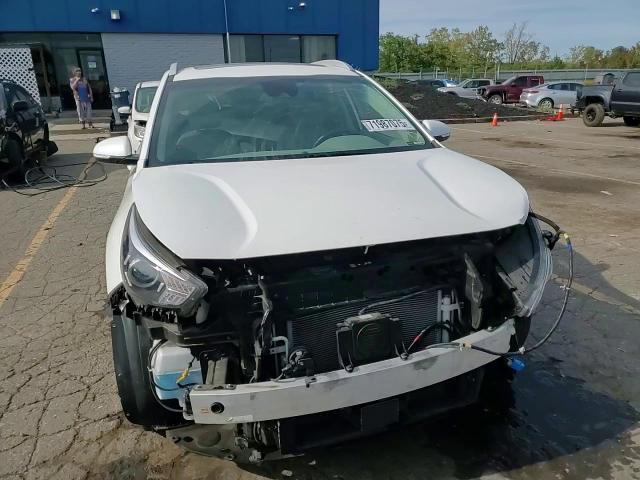 2020 Kia Niro Touring VIN: KNDCC3LC4L5435557 Lot: 71987075