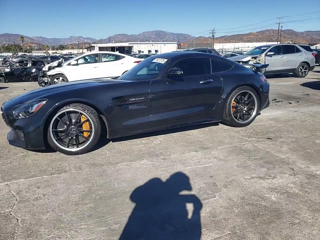 Фото: WDDYJ7KA1JA017258