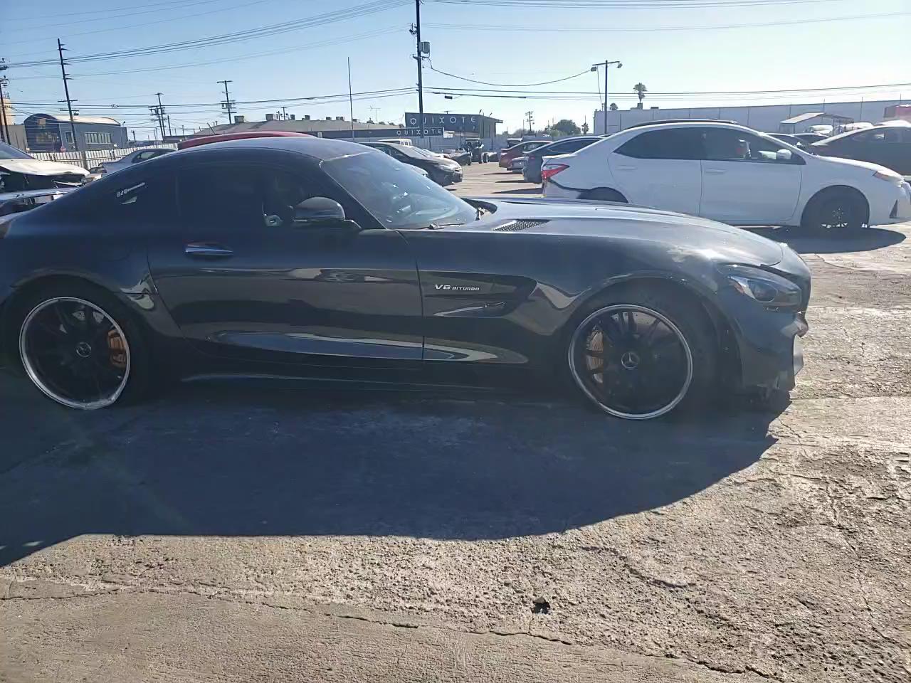 Фото: WDDYJ7KA1JA017258