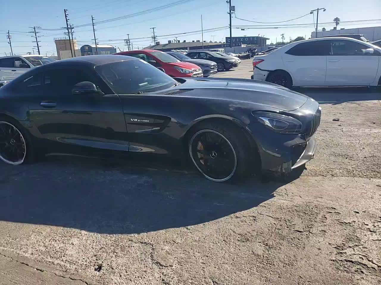 Фото: WDDYJ7KA1JA017258