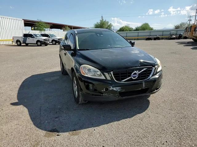 2011 Volvo Xc60 3.2 VIN: YV4940DLXB2198221 Lot: 81815025