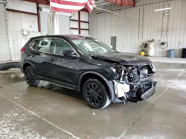 2017 Nissan Rogue S VIN: KNMAT2MV7HP513665 Lot: 71895365