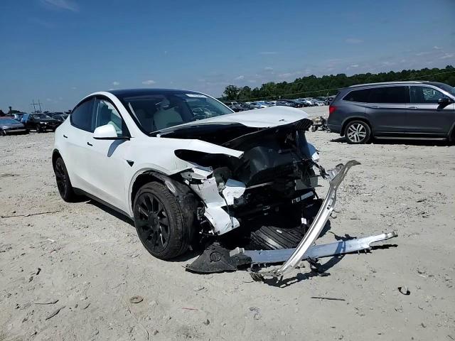 2023 Tesla Model Y VIN: 7SAYGDEE6PA197908 Lot: 71423685