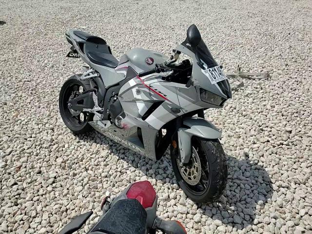 2026 Honda Cbr600 Rr VIN: JH2PC40H5TK300054 Lot: 81146995