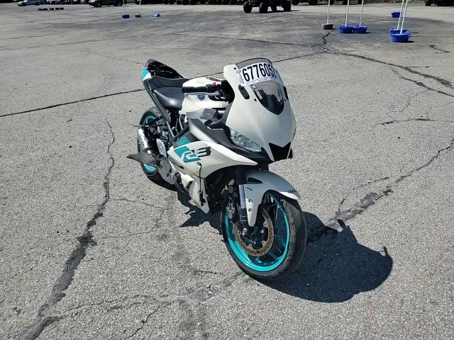 2024 Yamaha Yzfr3 A VIN: MH3RH18Y7RK016196 Lot: 67760535