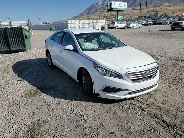 2017 Hyundai Sonata Se VIN: 5NPE24AF1HH521866 Lot: 80814565