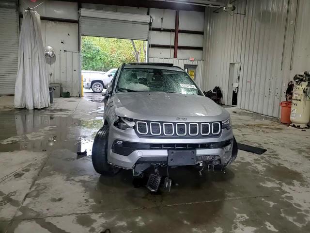 2022 Jeep Compass Latitude Lux VIN: 3C4NJDFB9NT117377 Lot: 83757145