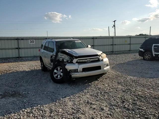 2011 Toyota 4Runner Sr5 VIN: JTEZU5JR7B5032838 Lot: 81565615