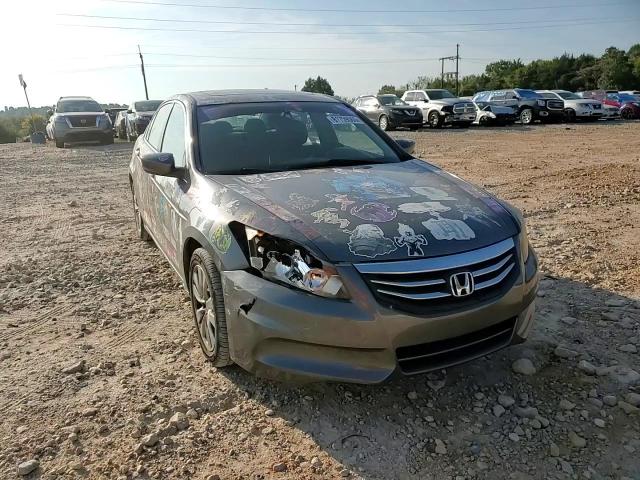 2011 Honda Accord Ex VIN: 1HGCP2F79BA089686 Lot: 81759565