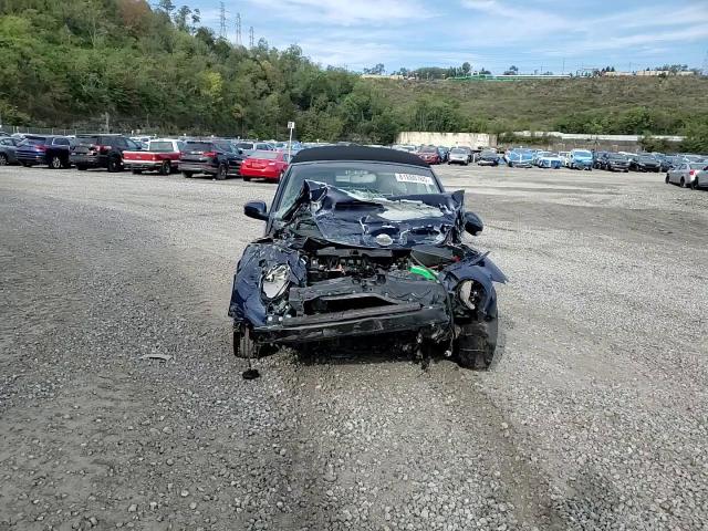 2003 Volkswagen New Beetle Gls VIN: 3VWCK21Y23M308633 Lot: 81880165