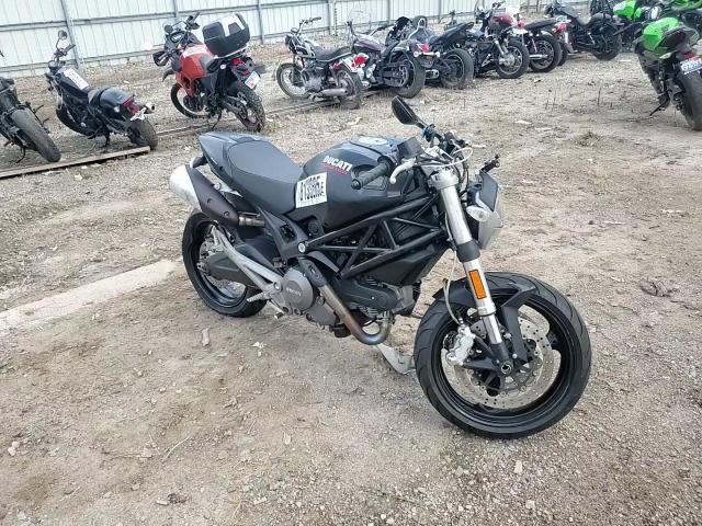 2011 Ducati Monster 696 VIN: ZDM1RADNXBB044220 Lot: 81332685
