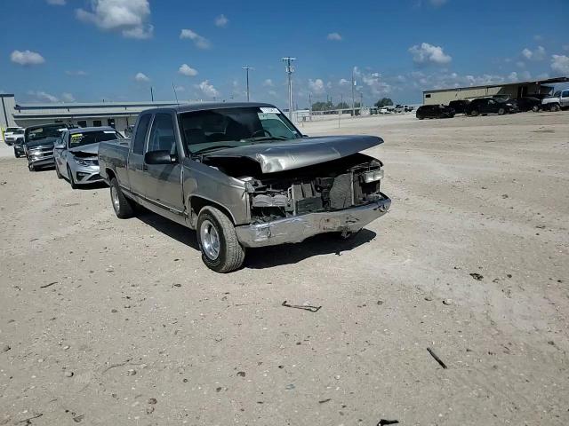 1999 Chevrolet Gmt-400 C1500 VIN: 1GCEC19R7XR114135 Lot: 71123475