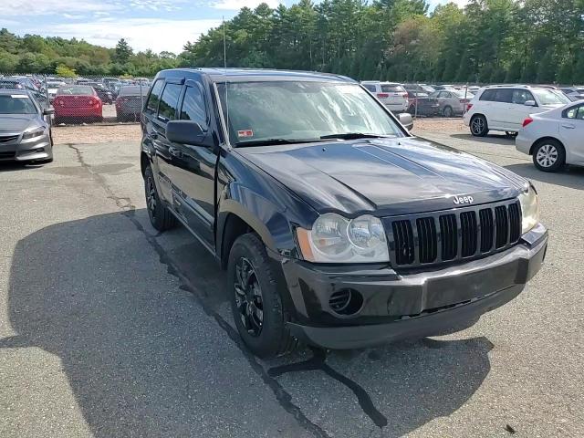 2007 Jeep Grand Cherokee Laredo VIN: 1J8GR48K87C641741 Lot: 81305085